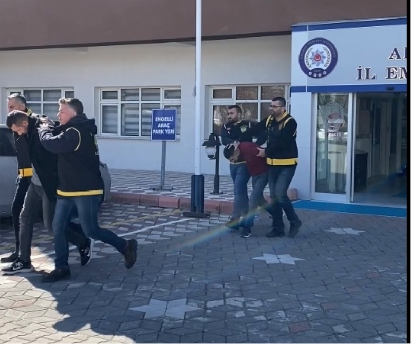 İş Yeri Kurşunlama Suçundan Aranan 2 Kişi Yakalandı 