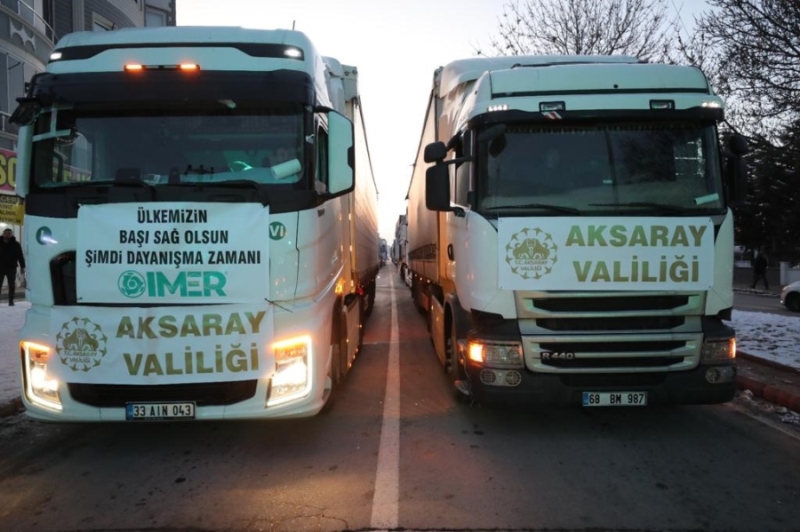 Aksaray’dan deprem bölgesine yardım malzemeleri sevkiyatı devam ediyor