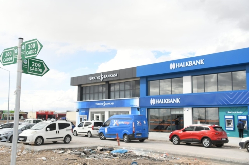 Yeni Sanayi Sitesi (Astim)’De Bankacılık Hizmetleri Verilmeye Başladı