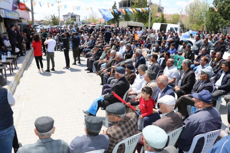 YENİKENT EVLADINI BAĞRINA BASTI
