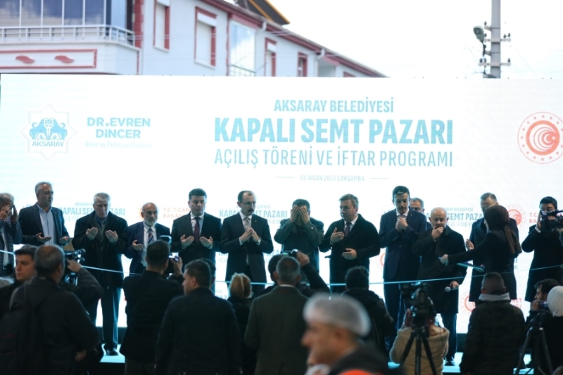 CUMA KAPALI SEMT PAZARI TİCARET BAKANI MEHMET MUŞ’UN KATILIMI İLE AÇILDI   