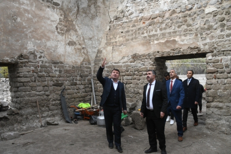 BAŞKAN DİNÇER, “ŞEHRİMİZİN DEĞERLERİNİ GELECEK KUŞAĞA AKTARIYORUZ”