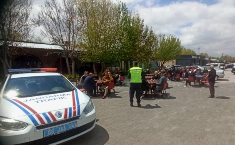 Aksaray Jandarması farkındalık ve denetim faaliyetlerine aralıksız devam ediyor