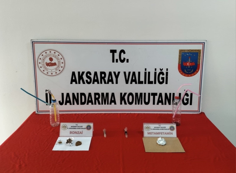   Aksaray’da Uyuşturucu Tacirleri 3 kişi Uyuşturucu İle Yakalandı