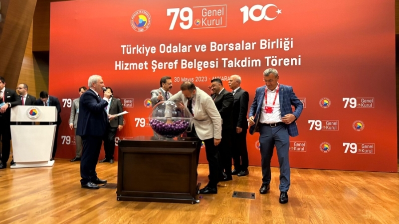 ATSO 100 NUMARALI TOGG’U ÇEKTİ