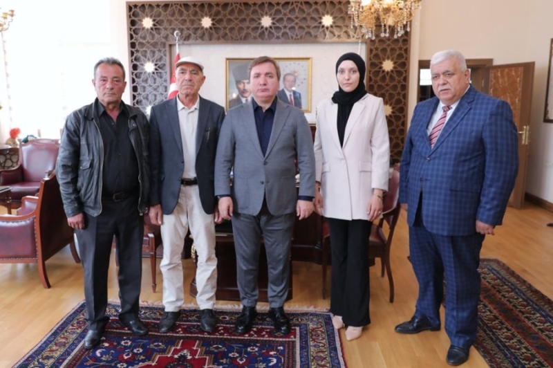 Aksaray Valisi Hamza Aydoğdu Şehit Ailelerine Devlet Övünç Madalyası Beratı Verdi