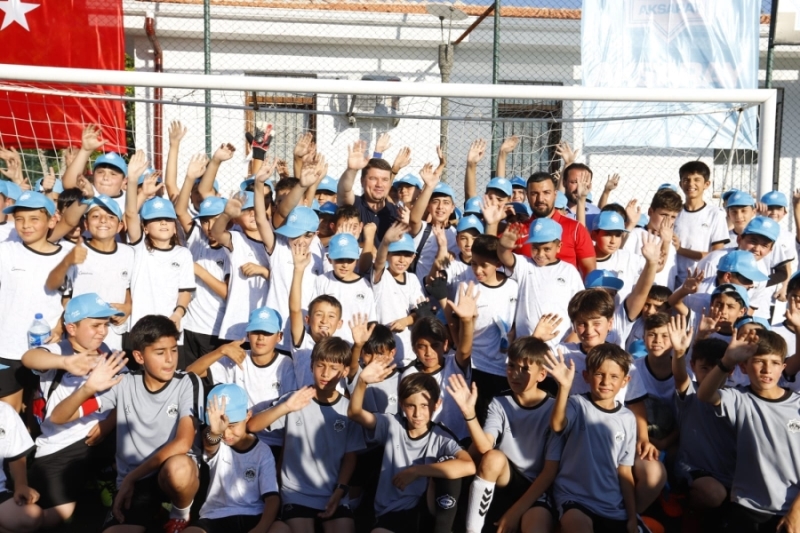 AKSARAY BELEDİYESİ YAZ SPOR OKULLARI AÇILDI