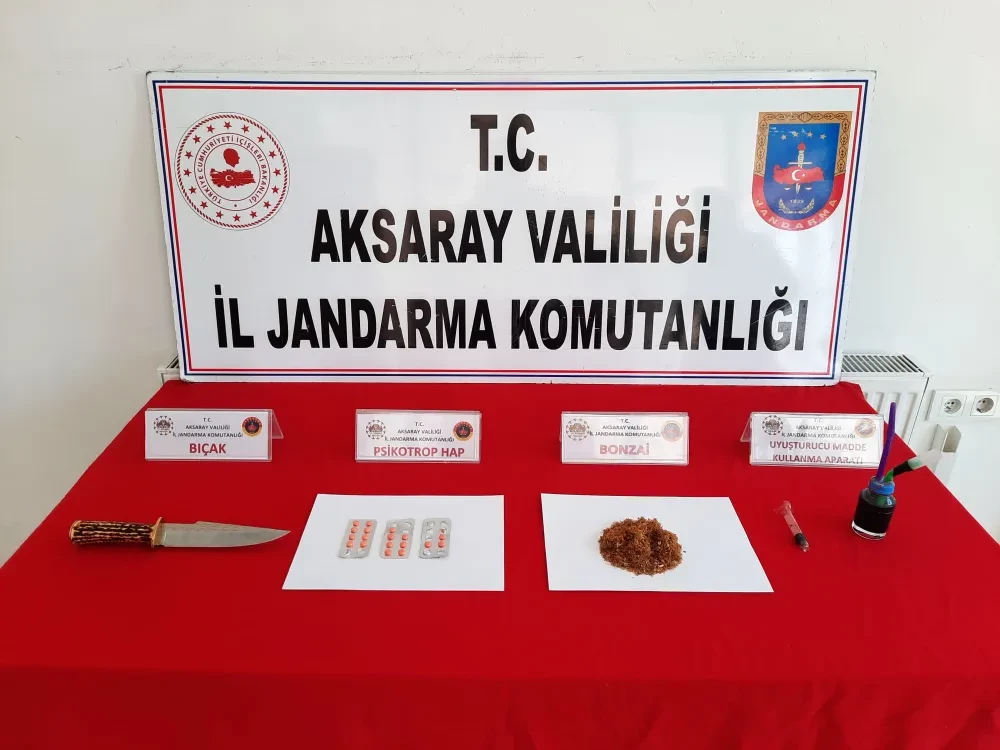           Zehir Tacirlerine Yönelik Operasyonda 4 Kişi Yakalandı 1 Kişi Tutuklandı