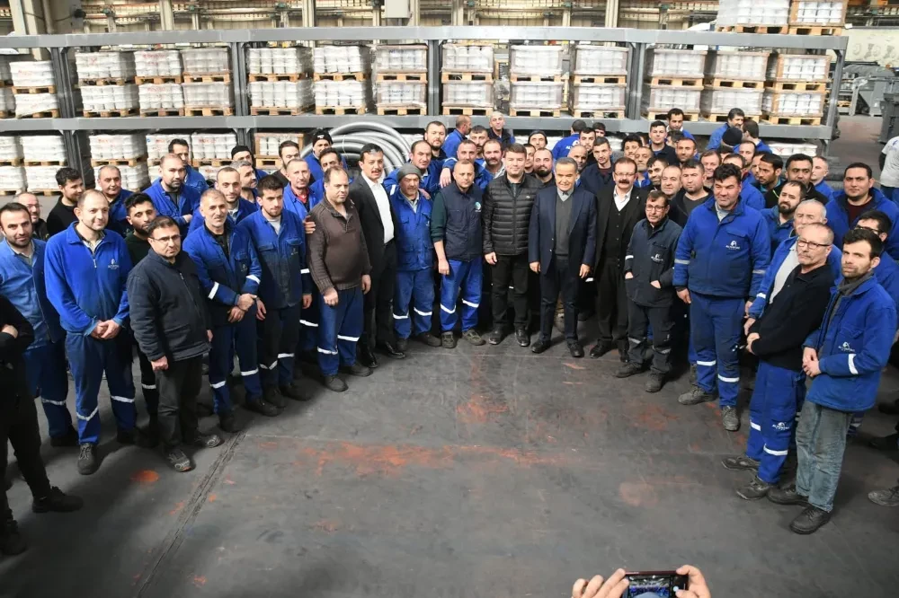 ESNAFLARDAN VE OSB ÇALIŞANLARINDAN BAŞKAN DİNÇER