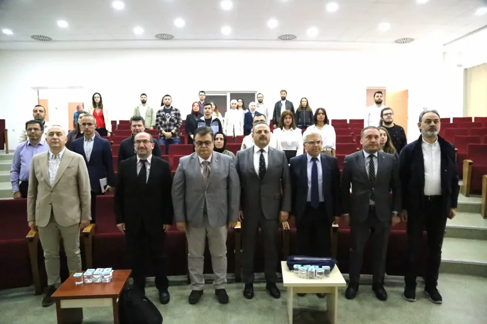 LİSANSÜSTÜ AKADEMİK BECERİ VE KARİYER EĞİTİMLERİ BAŞLADI