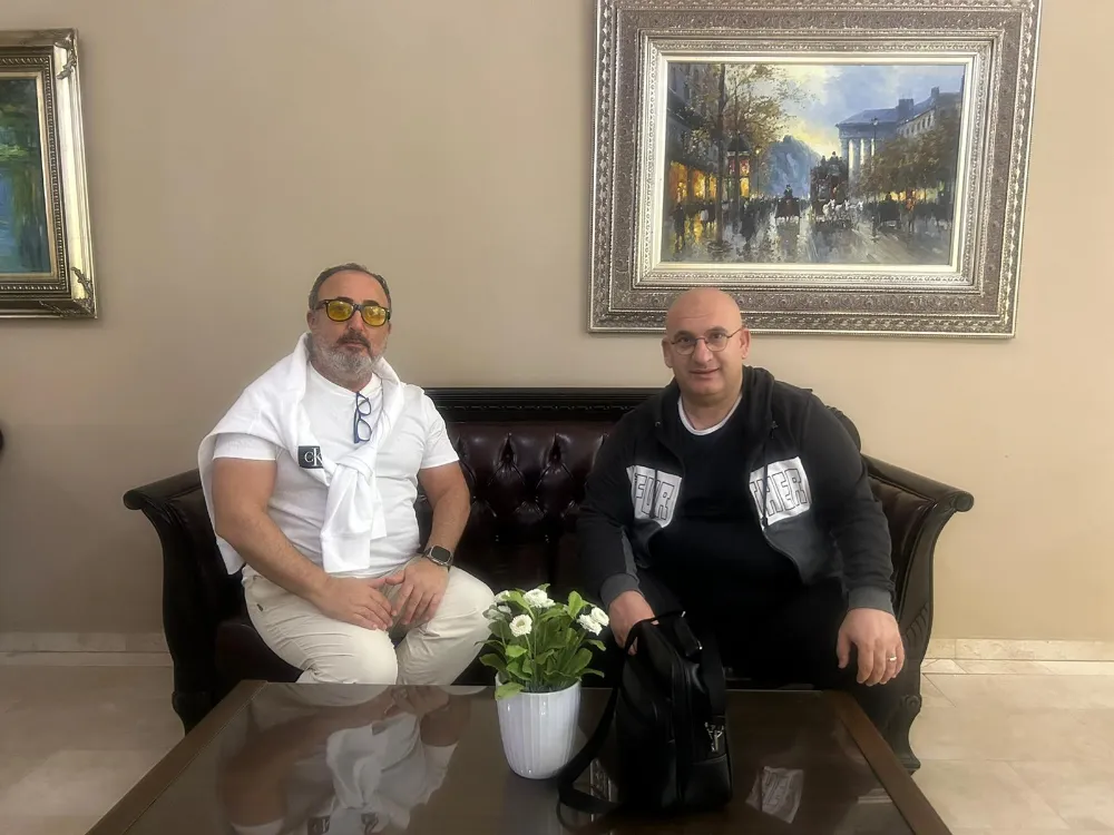 Belçika’da Türk Asıllı Gazeteci Kadir Duran Federal Milletvekili Adayı Oldu