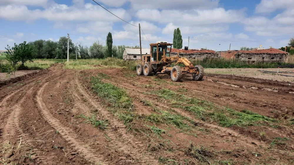 SOMUNCUBABA MAHALLESİNDE YENİ YOL AÇIM ÇALIŞMASI BAŞLATILDI