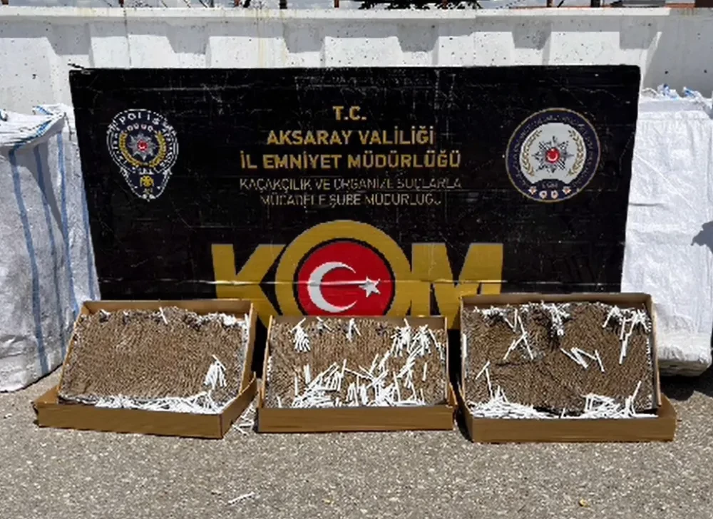 Aksaray da 5 Milyon 500 Bin Makaron Ele Geçirildi 