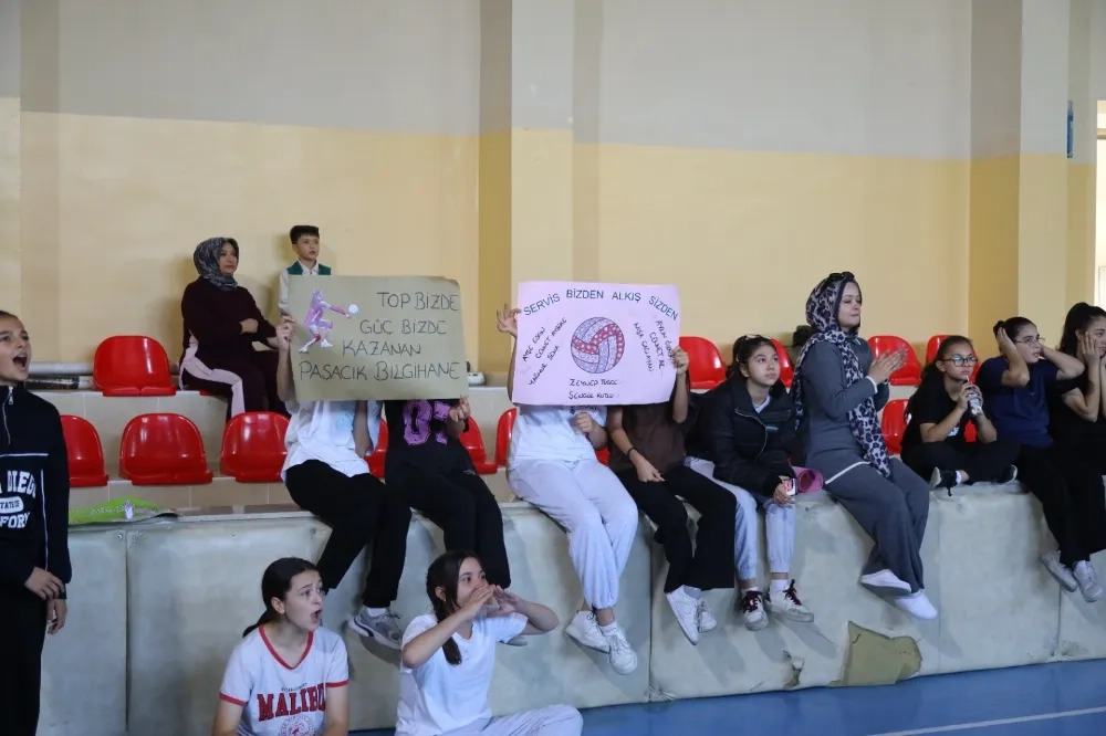 BİLGİHANELER, GENÇLERİ HER ALANDA DESTEKLEMEYE DEVAM EDİYOR