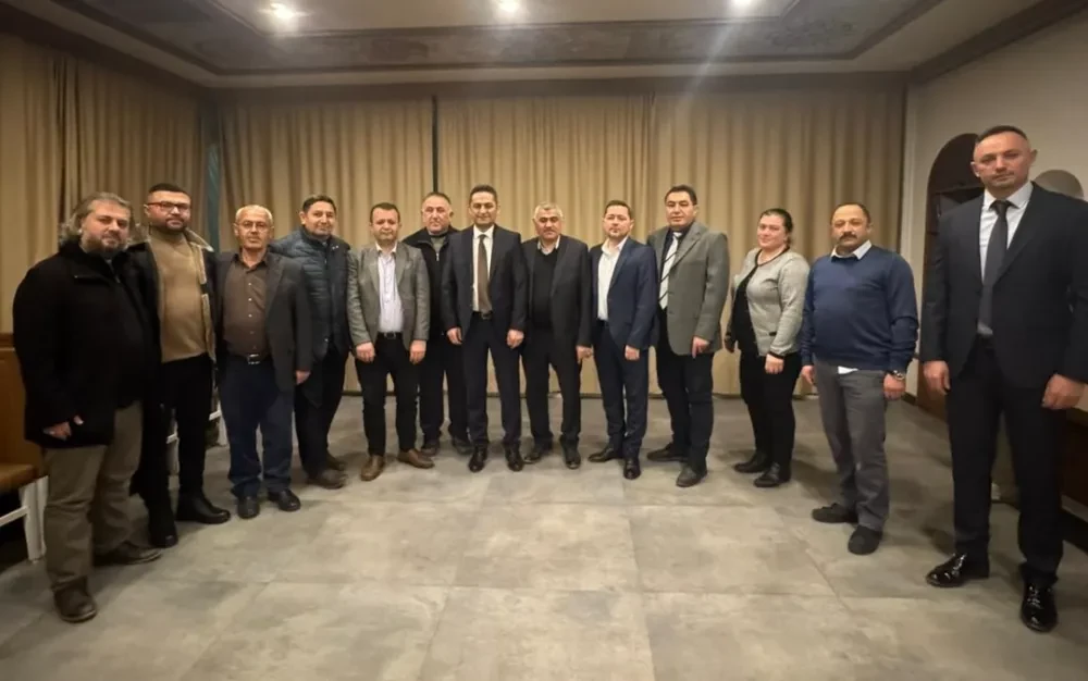 Aksaray Büro Memur-Sen Yeniden Halil Başkan Diyor!