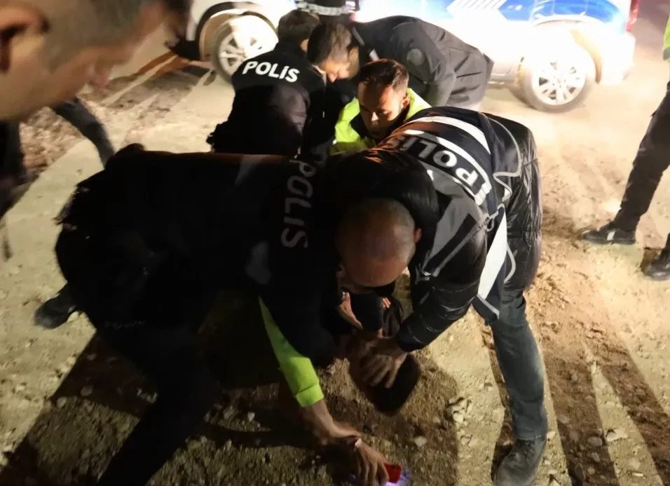 “Türk Polisinden Kaçılmaz” Demişti, Yine Yakalandı: Aksaray’da Film Gibi Kovalamaca