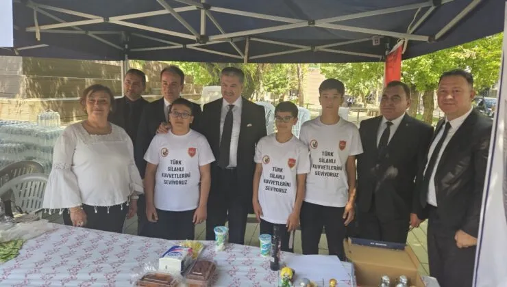 TÜRK SİLAHLI KUVVETLERİ GÜÇLENDİRME VAKFI HAYIR STANDINA BÜYÜK İLGİ