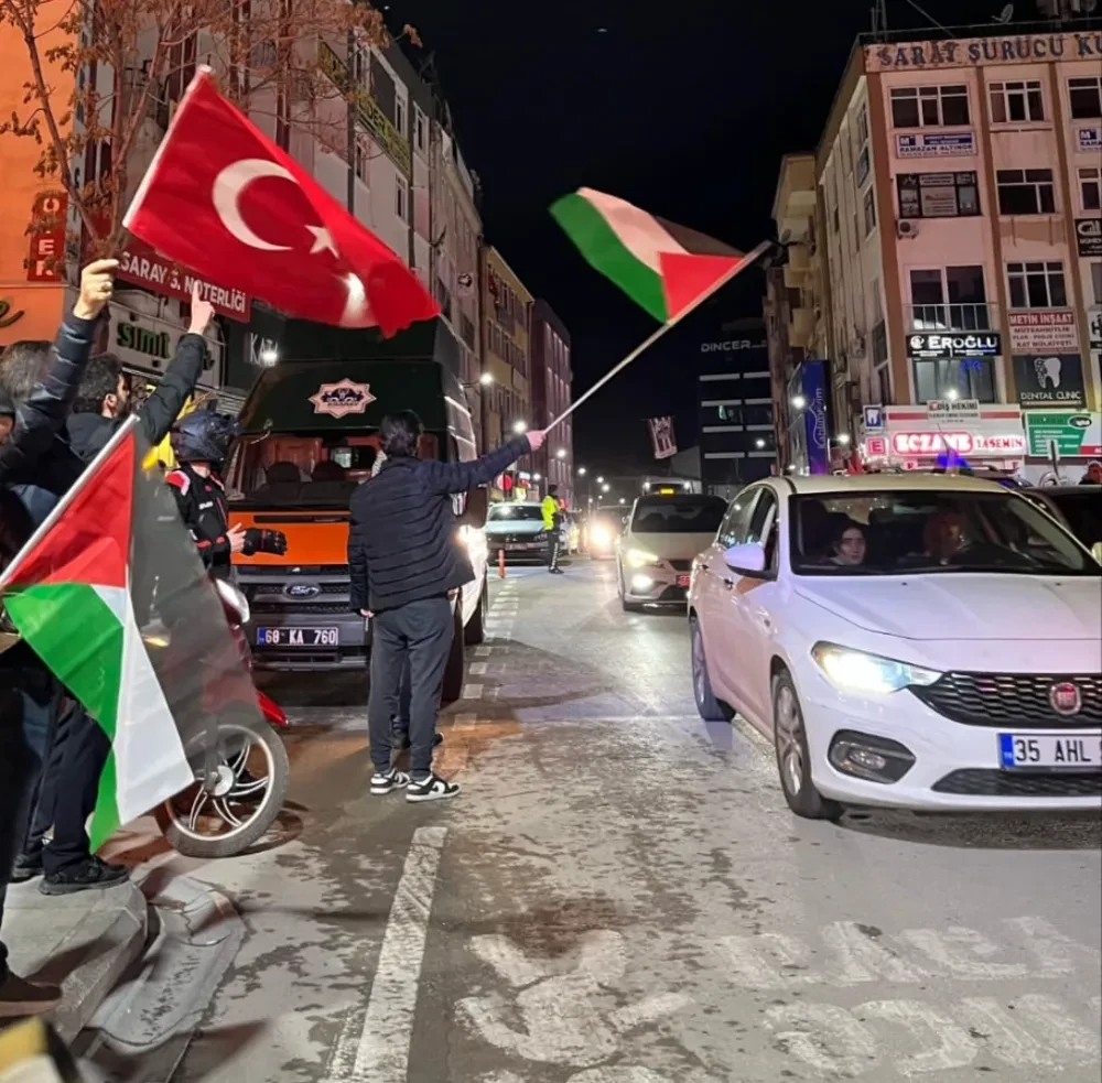 “Gazze Ölüyor, Ayağa Kalk” Konvoyu Aksaray’da Yoğun Katılımla Gerçekleşti