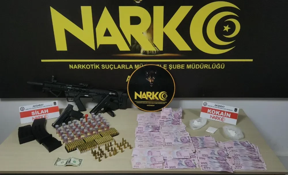 Aksaray’da Uyuşturucu Operasyonu: Çok Sayıda Silah ve Uyuşturucu Ele Geçirildi