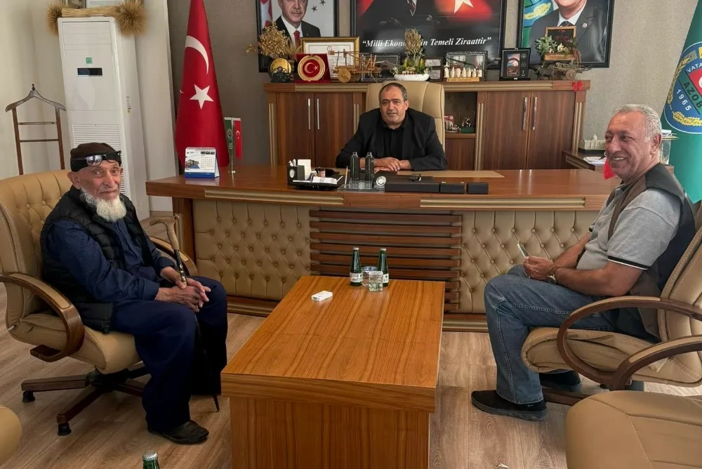 94 Yaşında Üretim Aşkıyla Ziraat Odası’na Ziyaret: Kuddusi Çınar’dan Emin Koçak’a Anlamlı Ziyaret