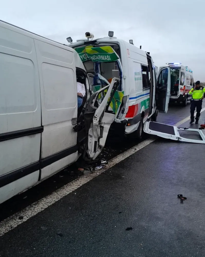 Aksaray’da Askeri Araç Kazası: 1 Asker Şehit, 1 Sivil Hayatını Kaybetti