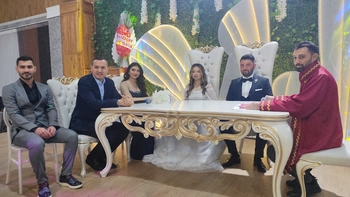 AKSARAY’DA YILIN DÜĞÜNÜ: TÜRKÖZ VE ÇEVİK AİLELERİNİN MUTLU GÜNÜ