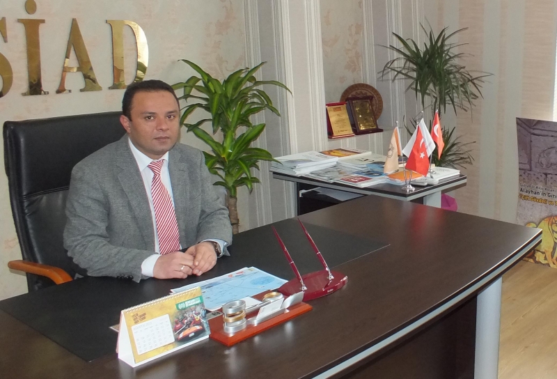 Ak Parti İl Başkan Adayı A.Kadir Karatay oldu.