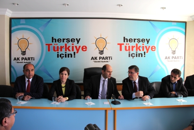 Ak Parti İl Başkanlığına Bayramlaşma Töreni Yapıldı