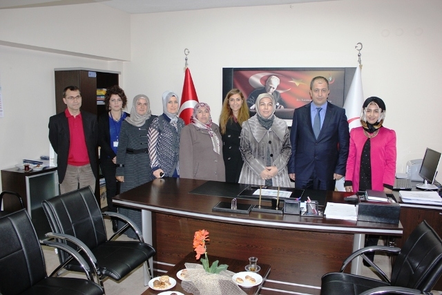 AK Parti Kadın Kollarından Hastane ziyareti