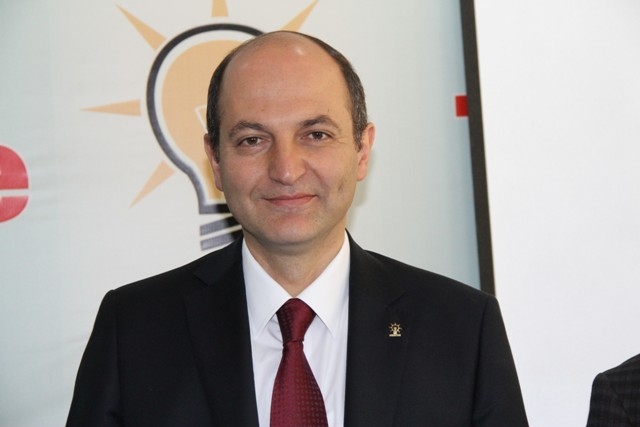 AK Parti`de delege seçimi 18-19 Ekim`de yapılacak