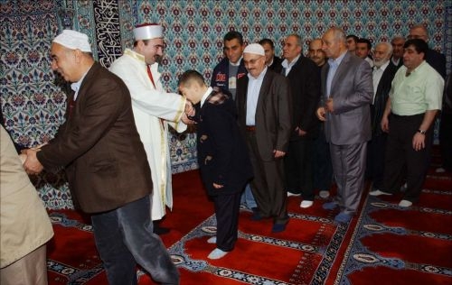 Aksaray da Bayram Namazı Huşu içerisinde kılındı