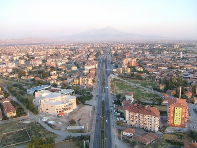 Aksaray Vilayeti Resmen 93 Yaşında!