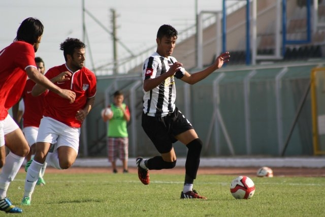 Aksarayspor Lider Sivas`ı Tahtan İndirdi