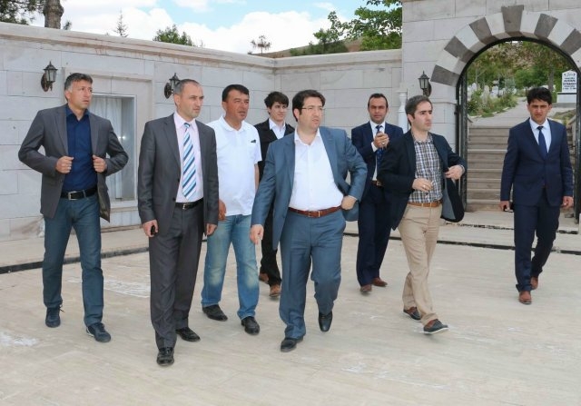 Başkan Yazgı, Ekibi İle Birlikte Belediye Çalışmalarını Denetliyor