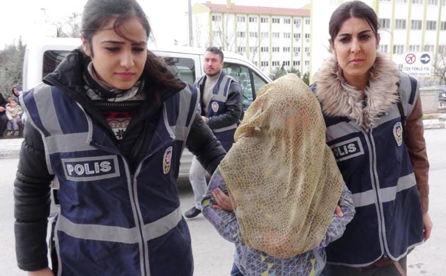 Bebeğini Ölüme Terk Eden Vicdansız Anne Yakalandı