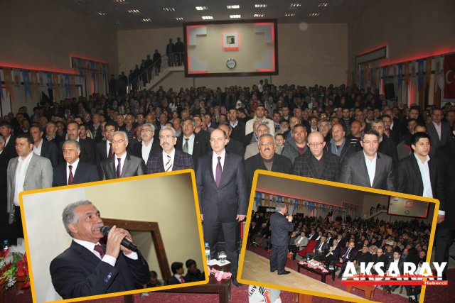 Bekir Tekcan Kalabalık Vatandaşlara projelerini tanıttı.