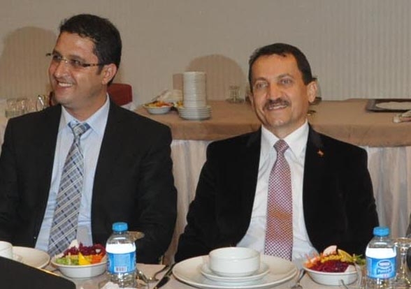 Biz Kamunun Parasını Peşkeş Çekmeyiz
