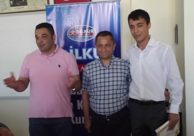 DİLKUR Akademi Yabancı Dil Kurumu`nda 9.Dönem Sertifika Programı yapıldı.