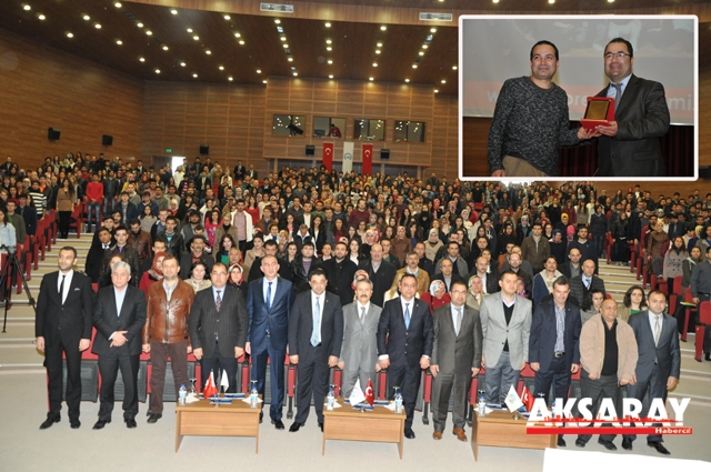 Dr.Rıfkı Karabatak`dan İzgören`e Plaket