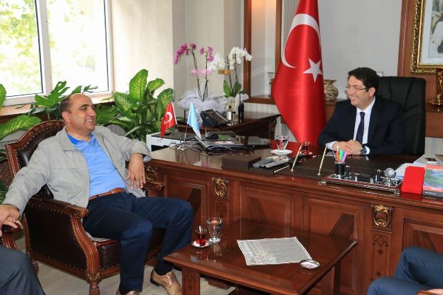 Eski Başkan Nevzat Palta`dan yeni başkan Yazgı`ya ziyaret