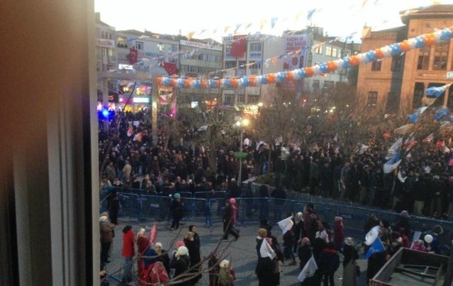 Koşar;6.Kez tren yolu sözü komik değil mi`