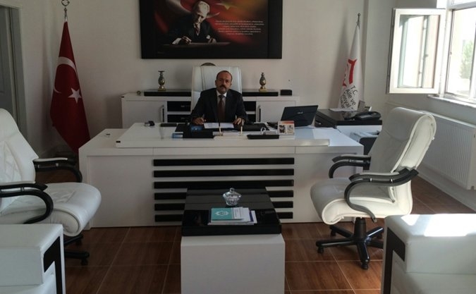 Mehmet Yüksek görevine başladı.