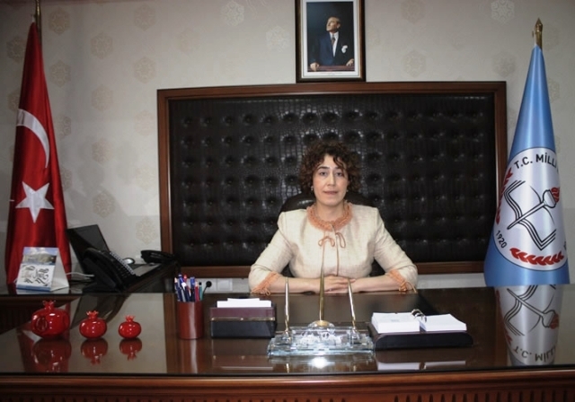 Milli Eğitim Müdürü Deneri, merkeze çekildi