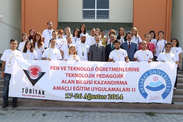 Öğretmenler eğitim için ASÜ`de