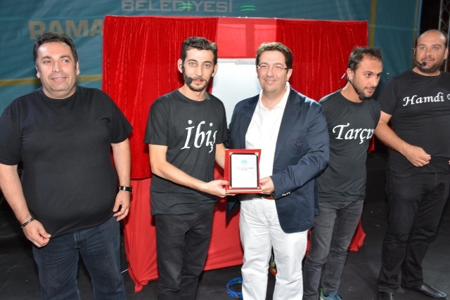 Önce Tasavvuf Müziği Konseri, Sonra Tiyatro Oyunu