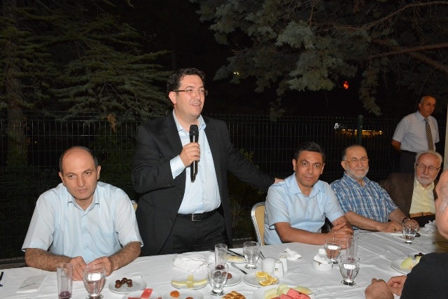 Özel Aksaray Hastanesi iftarda protokolü ağırladı