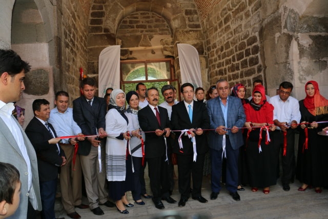 Savaş Ulukaya`dan kişisel fotoğraf sergisi