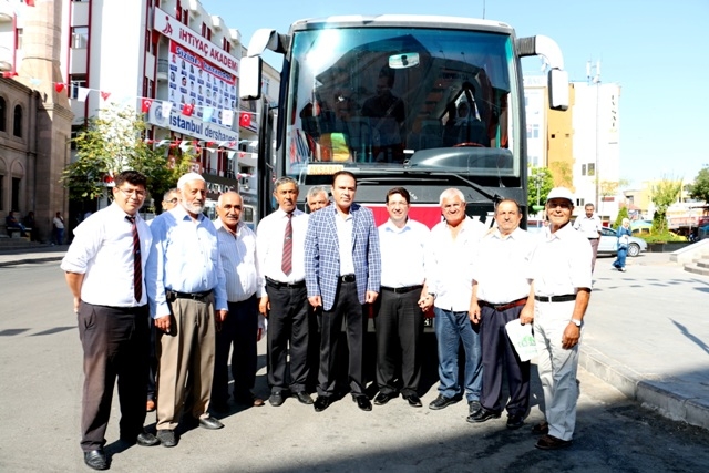 Şehit aileleri ve gazi yakınları Karadeniz gezisine uğurlandı