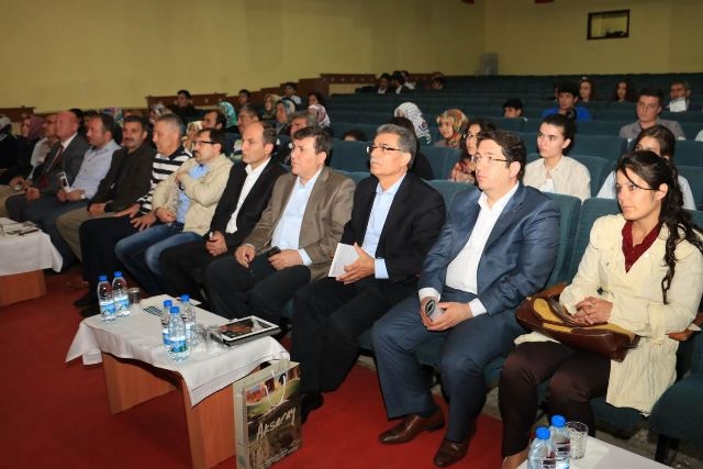Tarık Buğra Paneli düzenlendi