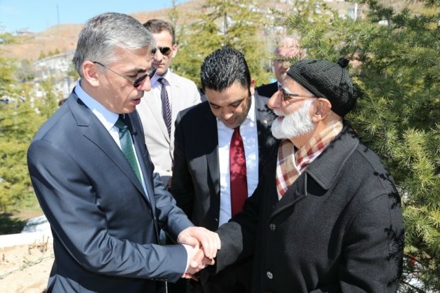 Vali Ataklı`nın 18-24 Mart yaşlılar haftası mesajı